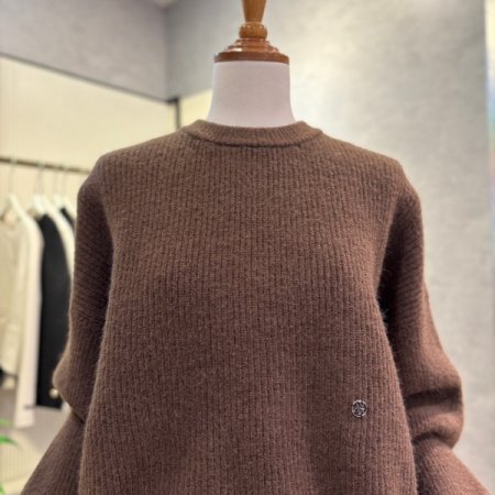 나그랑 퍼프소매 라운드 니트