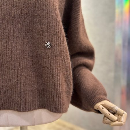 나그랑 퍼프소매 라운드 니트