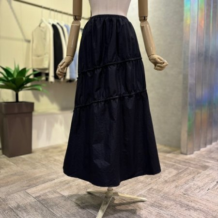 스티링 배색 플레어 롱 스커트