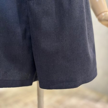 투턱 코듀로이 반바지