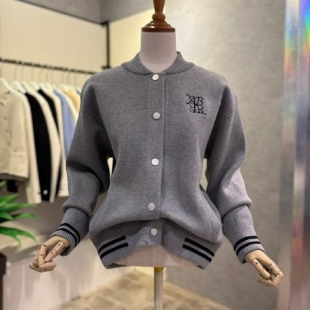 자수 마크 배색 단추 가디건