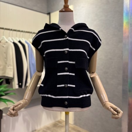 라인 배색 후드 베스트