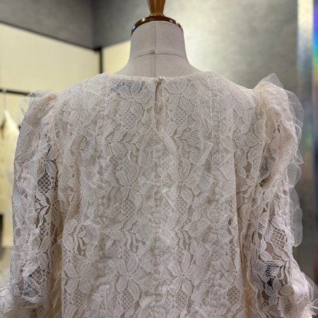 시스루 프릴 레이스 블라우스