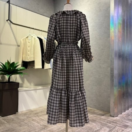 프릴 라인 체크 롱 원피스