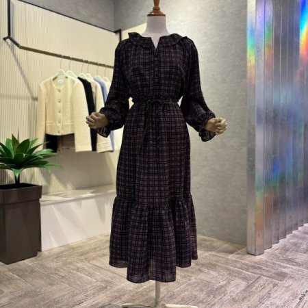 체크 프릴 카라 롱 원피스