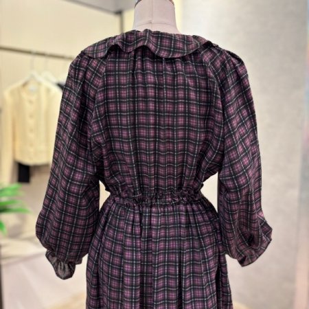 체크 프릴 카라 롱 원피스