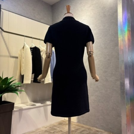 라운드 반팔 미니 원피스