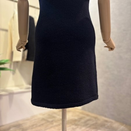 라운드 반팔 미니 원피스