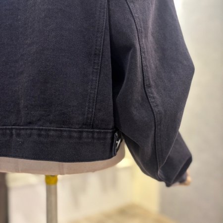 나그랑 크롭 블랙 데님 재킷