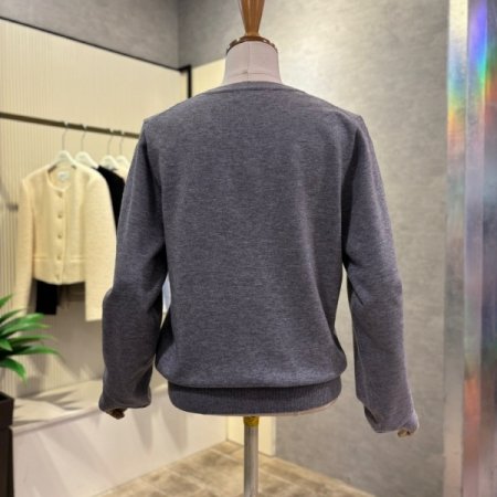 모달 혼방 라운드 니트