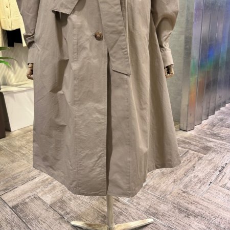 하이넥 벨티드 트렌치 코트