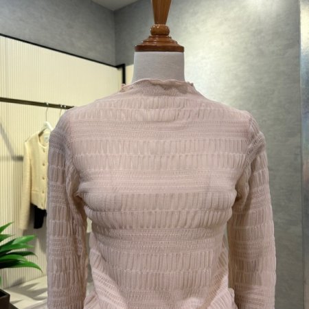 입체 패턴 시스루 티셔츠