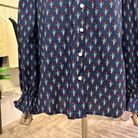 세일러 카라 플라워 패턴 블라우스