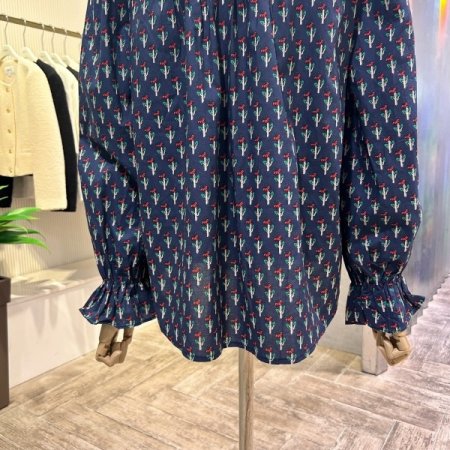 세일러 카라 플라워 패턴 블라우스