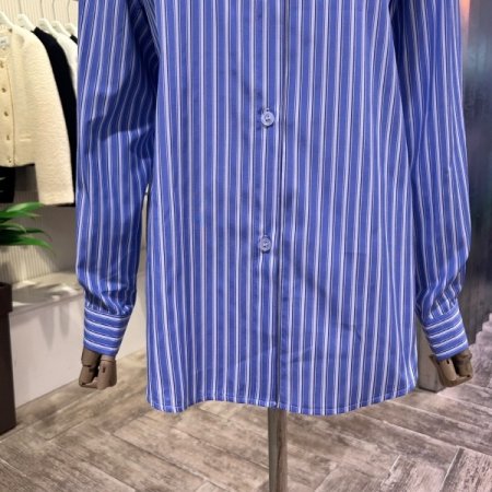 언발 스트라이프 셔츠