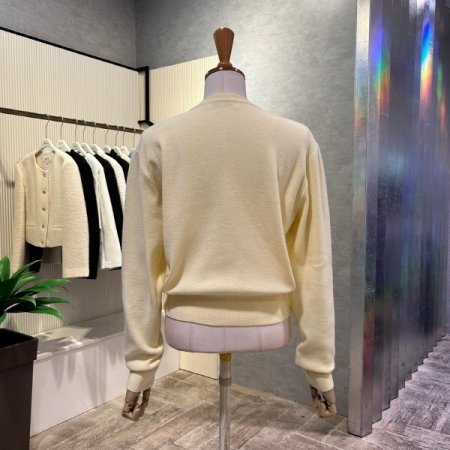 라운드 단추 니트 가디건