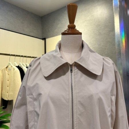 빅카라 나그랑 지퍼 점퍼