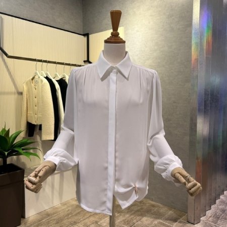 카라 단추 셔링 블라우스