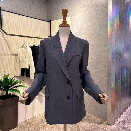 사이드 싱글 버튼 셋업 자켓