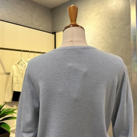 이중 배색 라운드 가디건