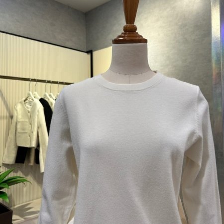 베이직 라운드 니트
