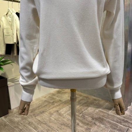 베이직 라운드 니트