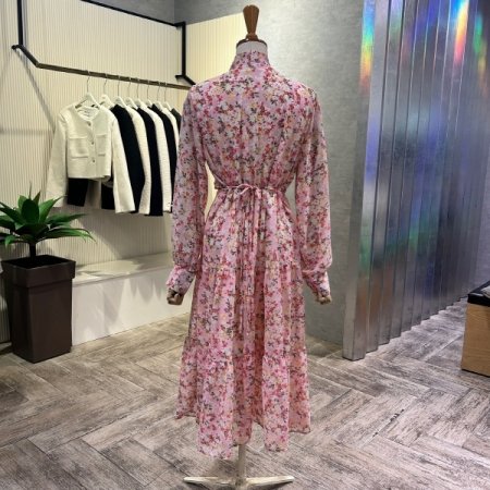 백 밴딩 플라워 타이 롱 원피스