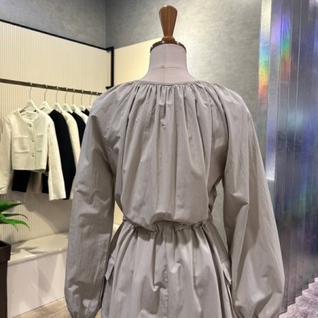 라은드 셔링 스트랩 포켓 롱 원피스