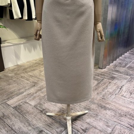 캡소매 다트 라인 셔링 롱 원피스