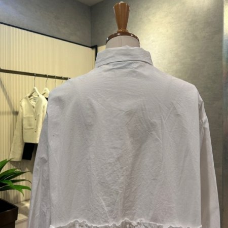 백 셔링 라인 포켓 블라우스