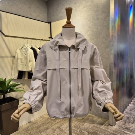 나그랑 라운드 카라 점퍼