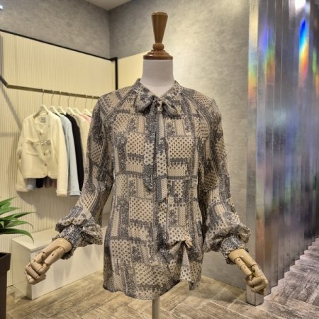 페이즐리 잔주름 리본 블라우스