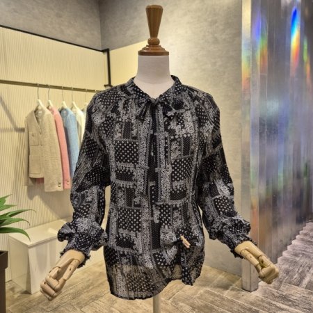 페이즐리 잔주름 리본 블라우스