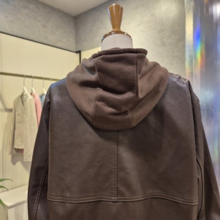 페이크 레더 배색 면 후드 자켓