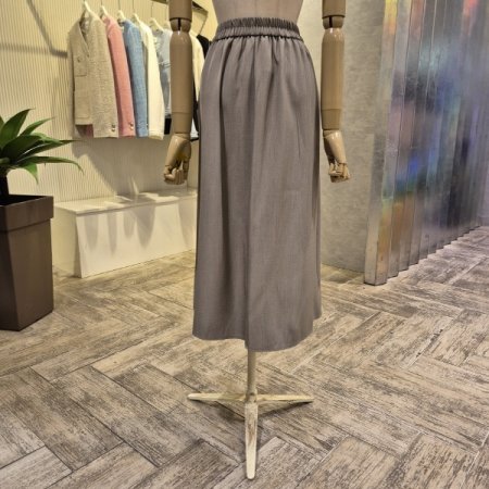 백 밴딩 플리츠 롱 스커트