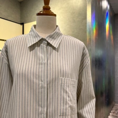 언발 나그랑 스트라이프 박시 셔츠