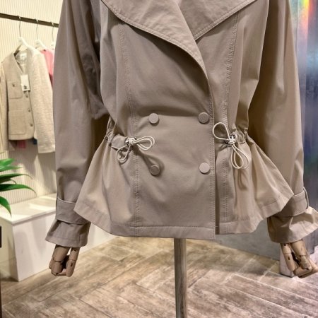 허리 스트링 숏 트렌치 코트