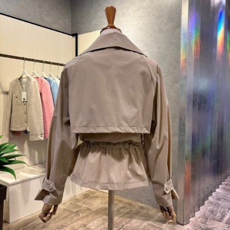 허리 스트링 숏 트렌치 코트