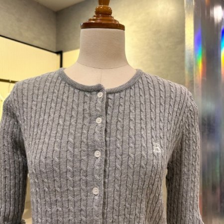 크롭 꽈베기 라인 가디건