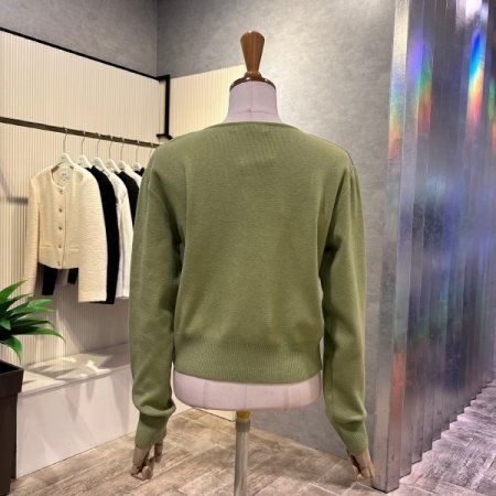 크롭 브이넥 단추 가디건