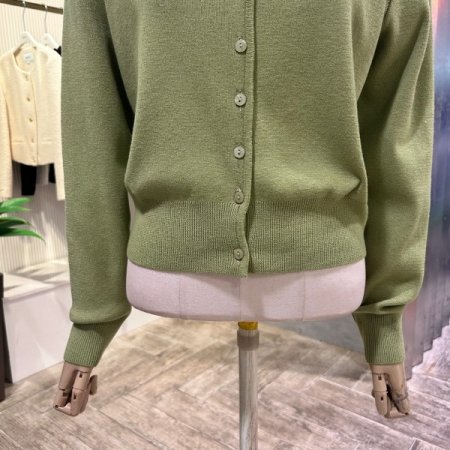 크롭 브이넥 단추 가디건