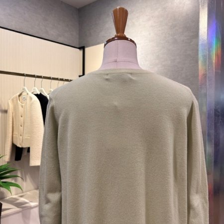 컬러 베이직 브이넥 니트