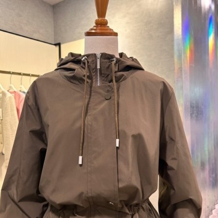 나그랑 스트링 후드 점퍼