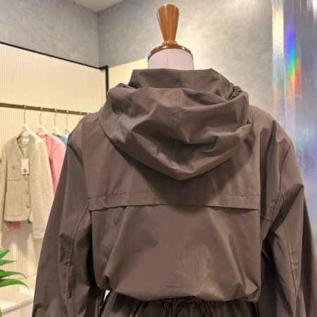 나그랑 스트링 후드 점퍼