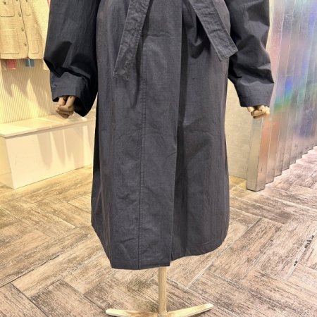 하이넥 박시 벨티드 트렌치 코트