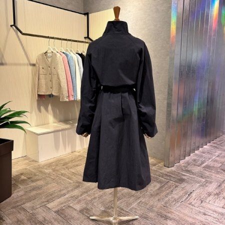 하이넥 박시 벨티드 트렌치 코트