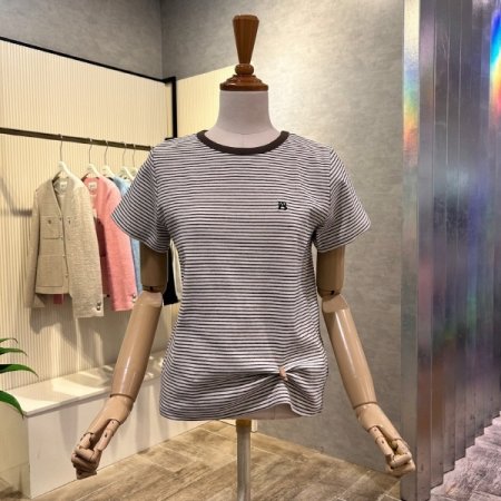 라운드 스트라이프 티셔츠