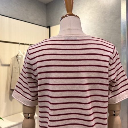 라운드 스트라이프 반팔 니트