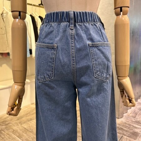 원턱 백 밴딩 데님 팬츠