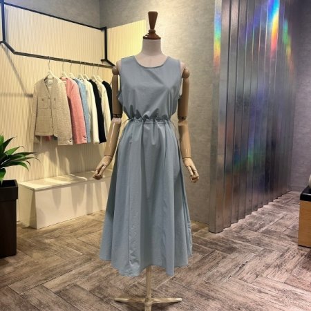 민소매 스트링 플레어 원피스